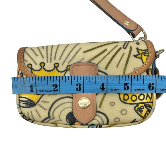 Dooney & Bourke Wristlet Clutch Bag 6x4x1 With Cartoon Print and Leather Trim - Picture 8 of 10